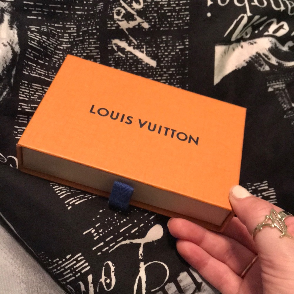 authentic louis vuitton wallet box